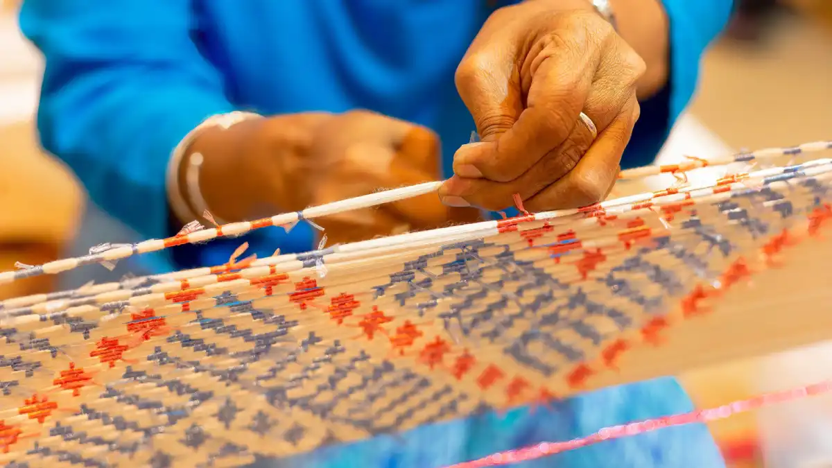 Silk weaving in Chonnabot District